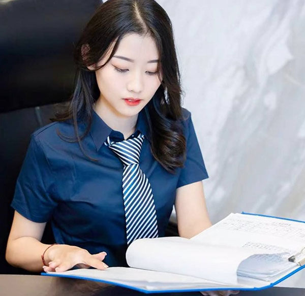 圣淘沙公司游戏游戏截图-角色选择界面